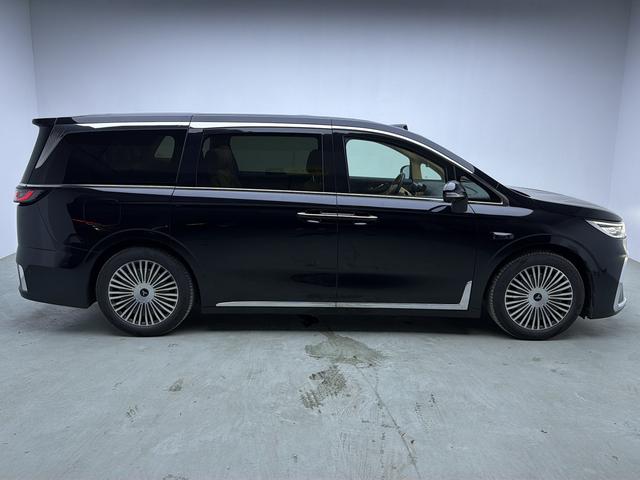 Certificated Pre-Owned VOYAH Dreamer PHEV 2025 4WD Premium Qiankun Edition -u24106633