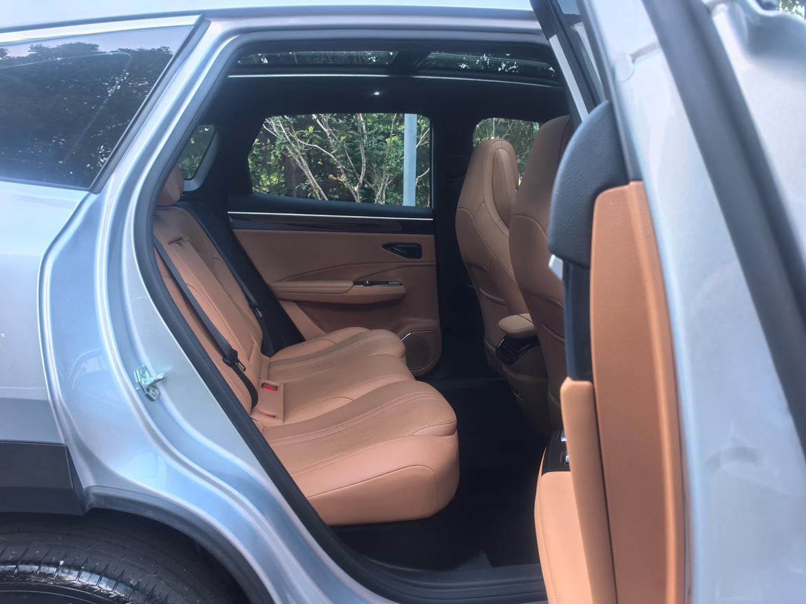 Certificated Pre-Owned Geely Galaxy L7 2025 1.5L EM-i 115km Exploration Edition -u24127004