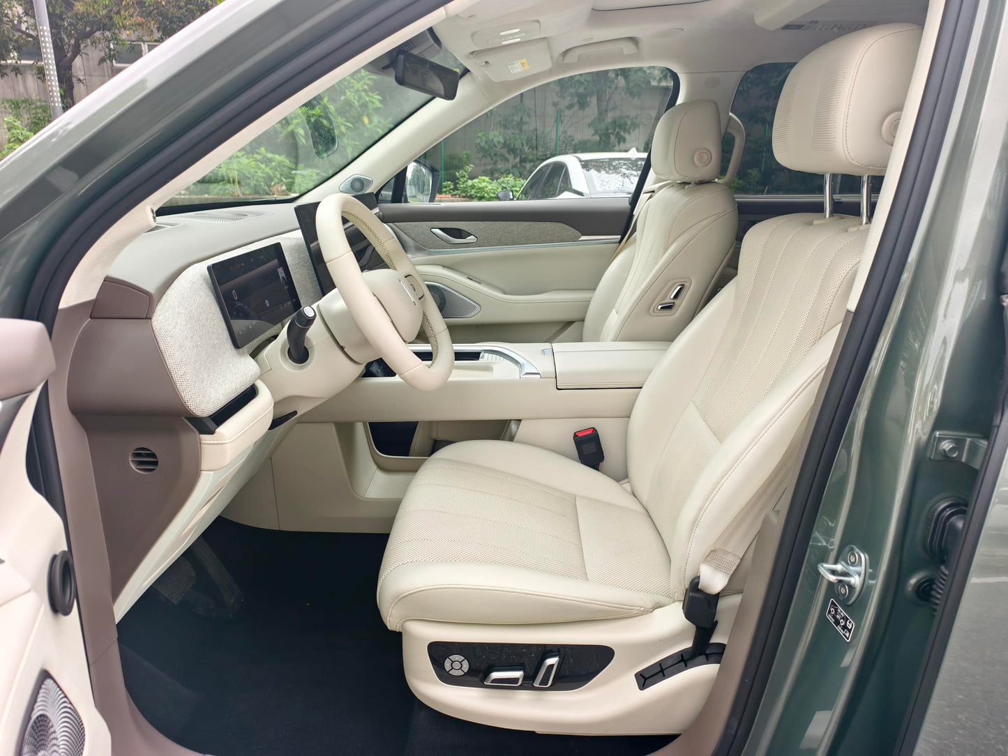 Certificated Pre-Owned GWM Lanshan 2025 4WD Ultra -u24127117