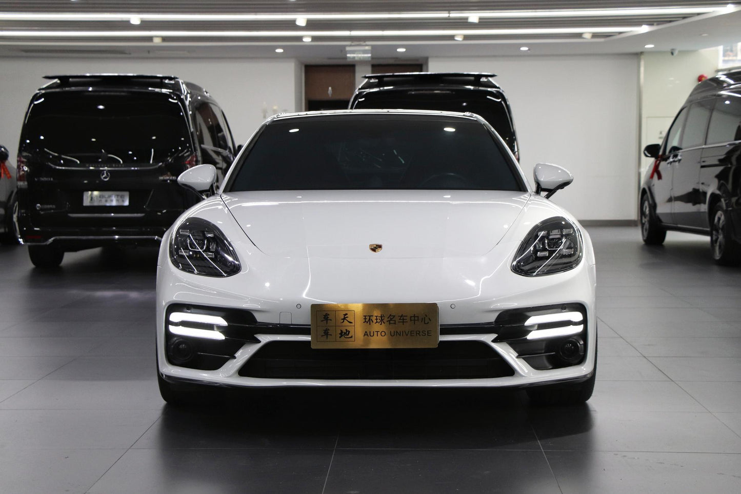 Certificated Pre-Owned Porsche Panamera E-Hybrid 2017 Panamera 4 E-Hybrid Executive Extended Version 2.9T -u24126964