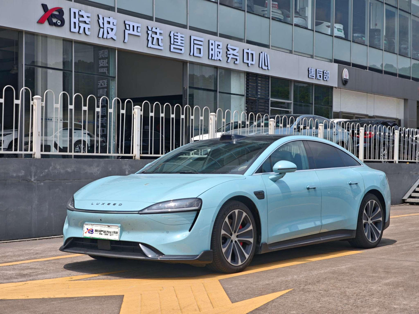 Certificated Pre-Owned Zhijie S7 2025 Ultra AWD Long Range Version -u24114902