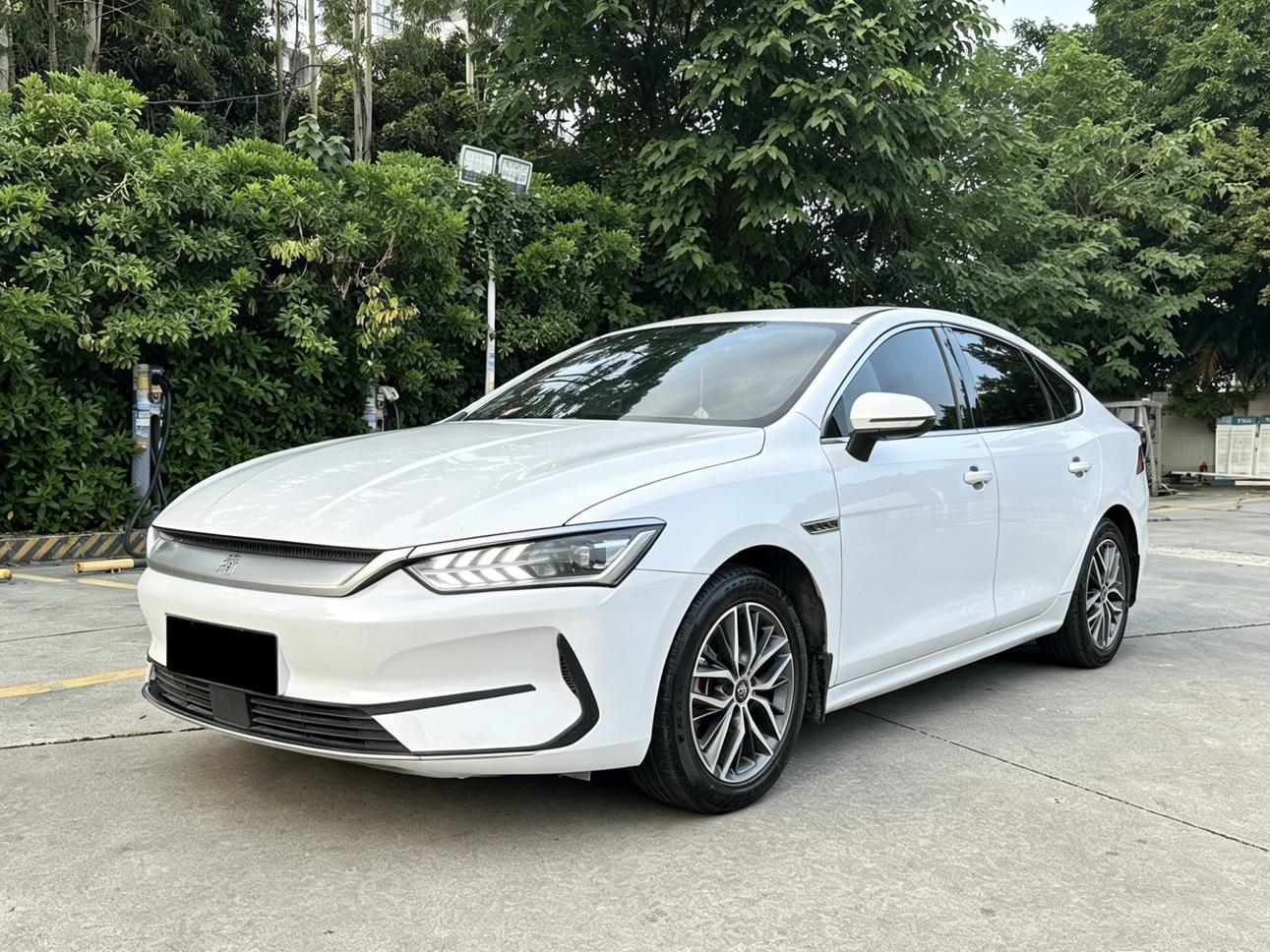 Certificated Pre-Owned BYD Qin PLUS EV 2021 500KM Luxury Edition -u24129664