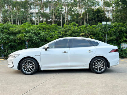Certificated Pre-Owned BYD Qin PLUS EV 2021 500KM Luxury Edition -u24129664