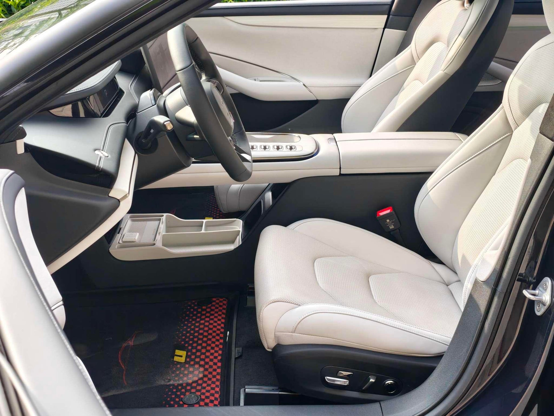 Certificated Pre-Owned Xiaomi SU7 2024 Edition Four-wheel Drive Ultra-long Range Max Version -u24129581