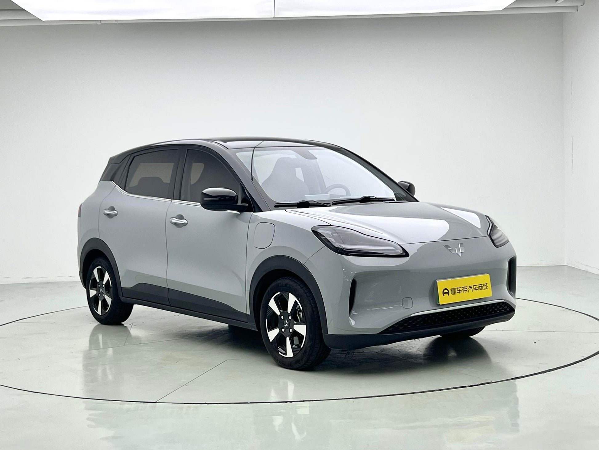 Certificated Pre-Owned SAIC-GM-Wuling Bingo PLUS 2024 Edition 330km Five-seater Version -u24127708