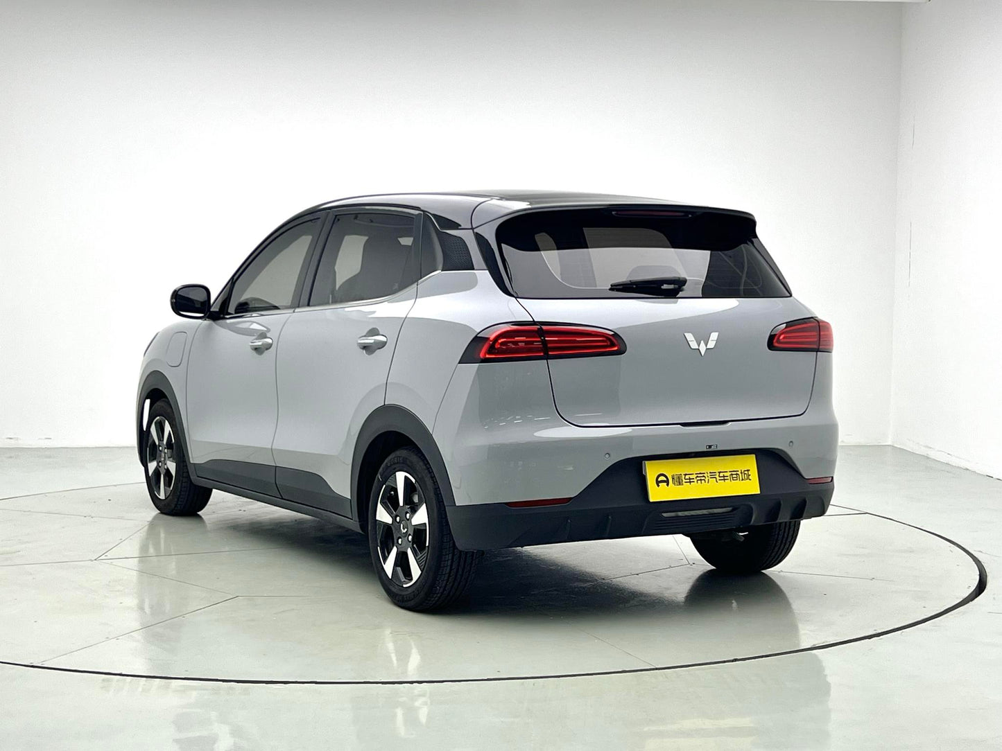 Certificated Pre-Owned SAIC-GM-Wuling Bingo PLUS 2024 Edition 330km Five-seater Version -u24127708