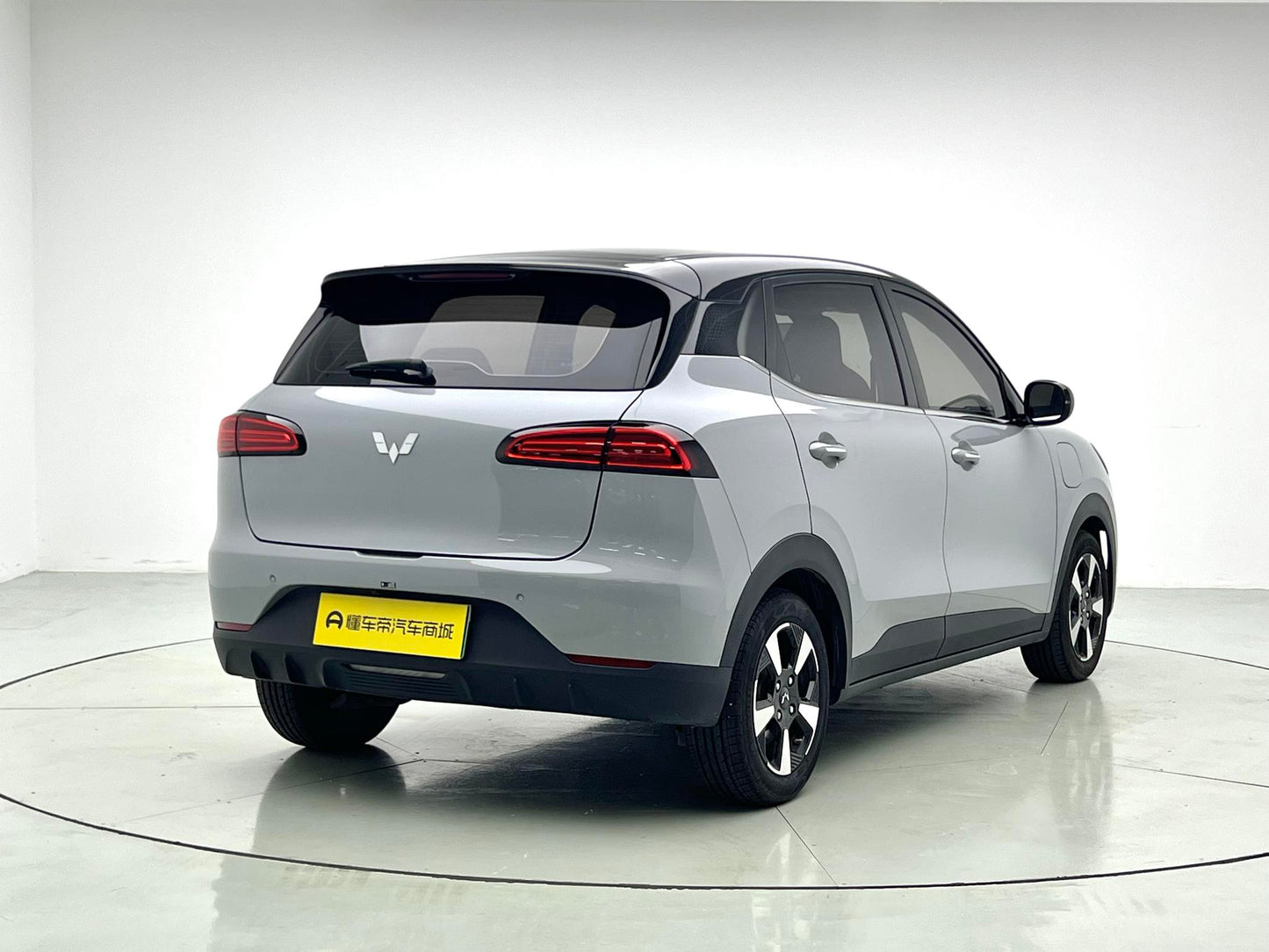 Certificated Pre-Owned SAIC-GM-Wuling Bingo PLUS 2024 Edition 330km Five-seater Version -u24127708