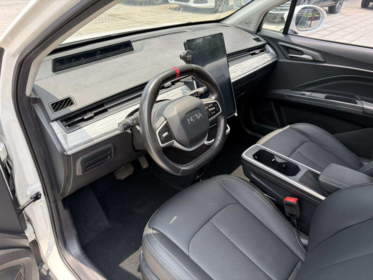 Certificated Pre-Owned Hozon Auto Nezha V 2022 Chao 400 Lite -u24131815