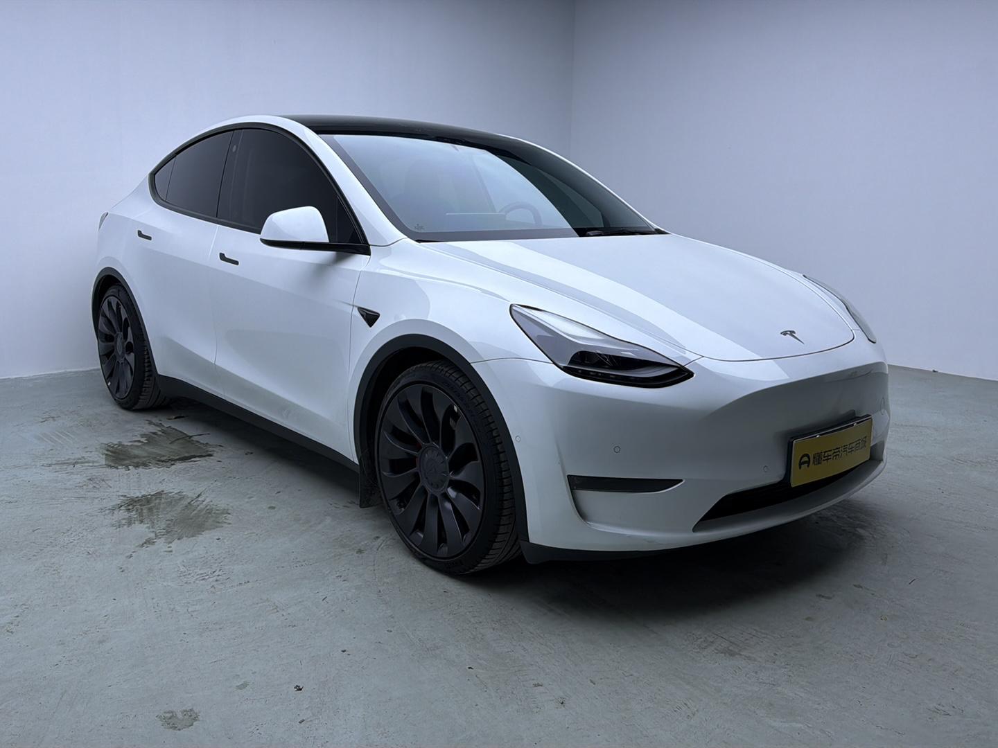 Certificated Pre-Owned Tesla Model Y 2022 Performance All-Wheel Drive Version -u24065937