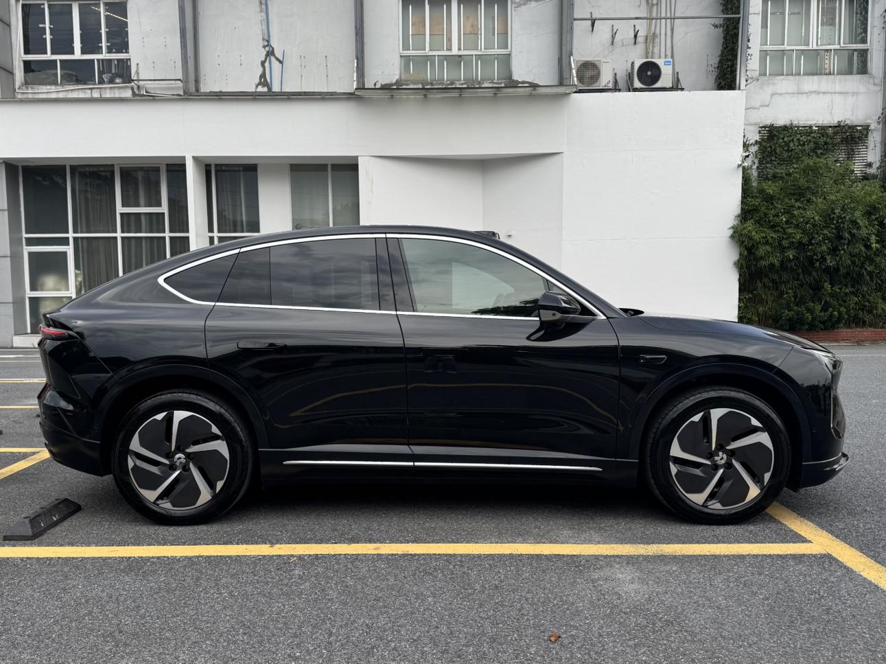 Certificated Pre-Owned NIO EC6 2024 75kWh -u24133982