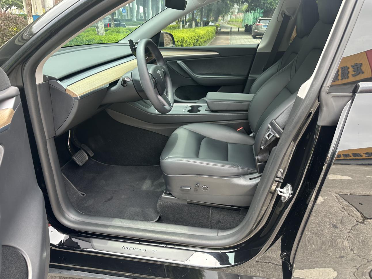 Certificated Pre-Owned Tesla Model Y 2022 Refreshed Rear-Wheel Drive Version -u24135434