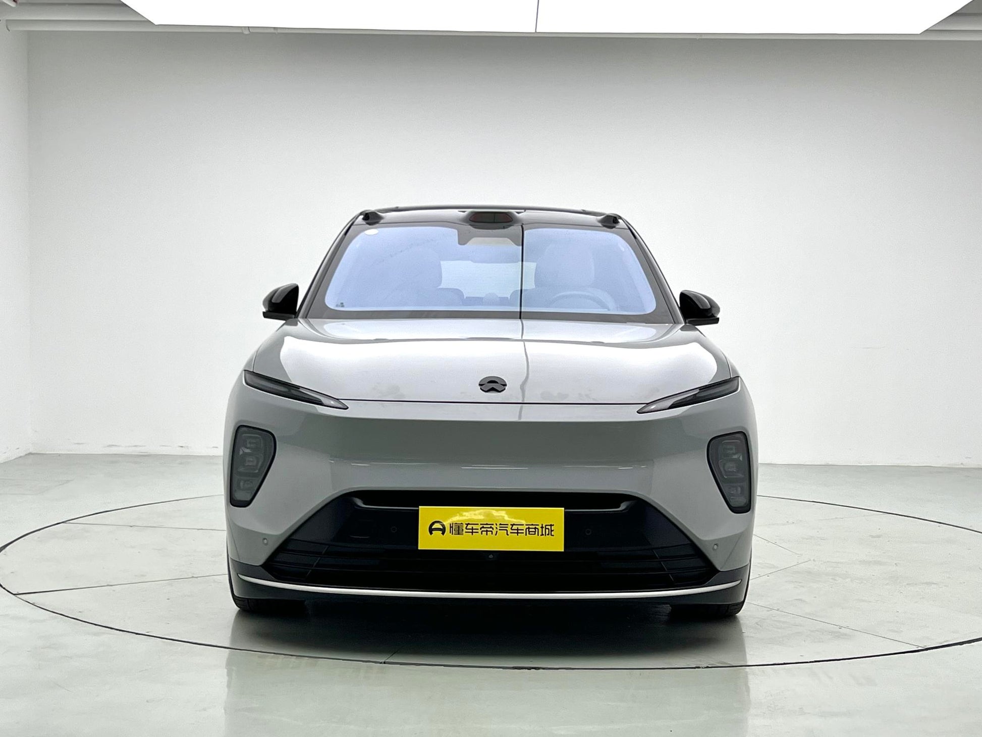 Certificated Pre-Owned NIO ES8 2023 75kWh Executive Edition -u24105319