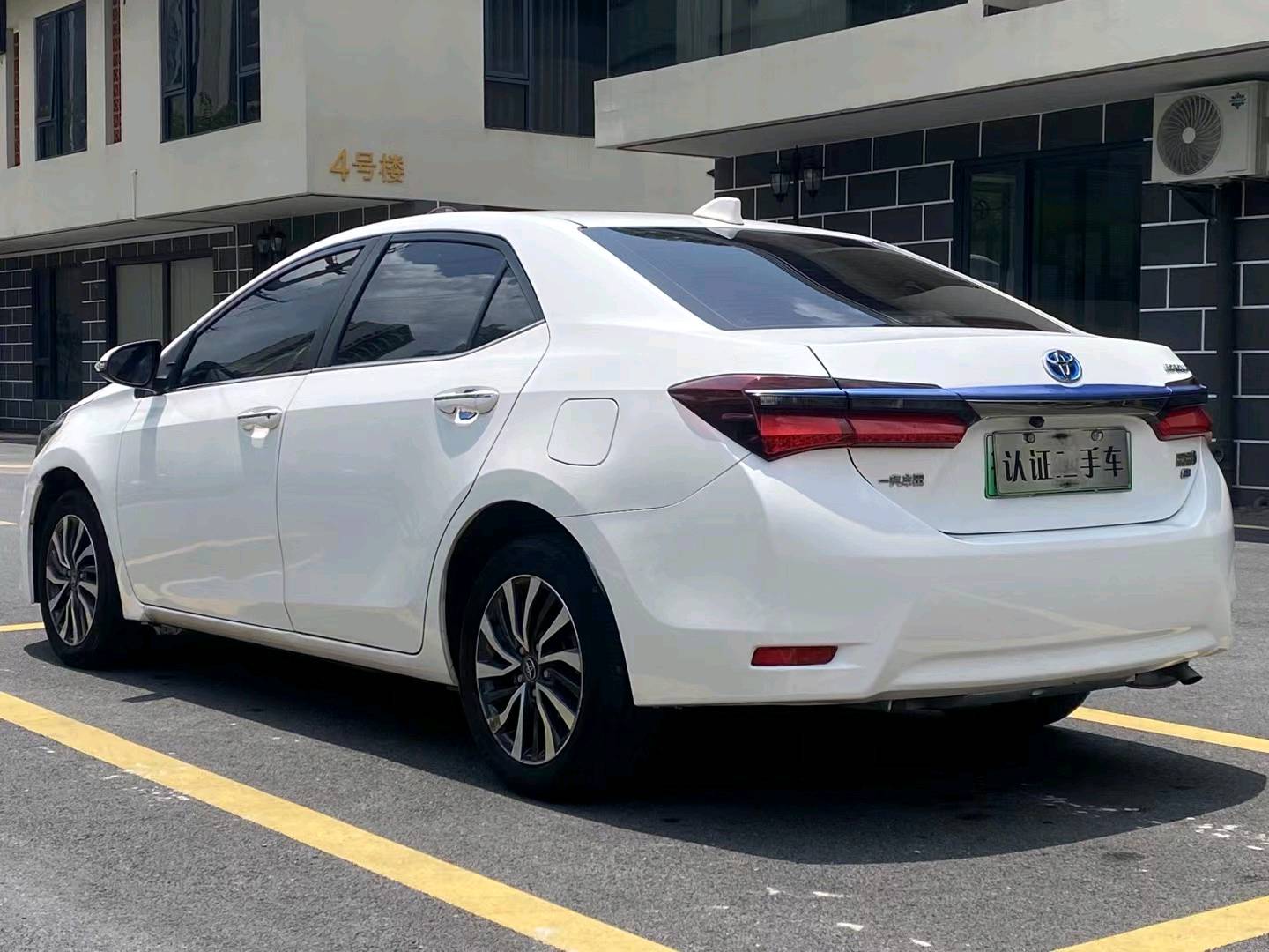 2019 Toyota Corolla Twin Engine E+ 1.8L CVT Leading Edition -CG1697757
