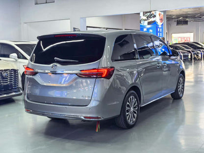 2023 Buick GL8 2.0T Automatic Refreshed Land Business Class 652T Luxury 7-Seater -CG1697795