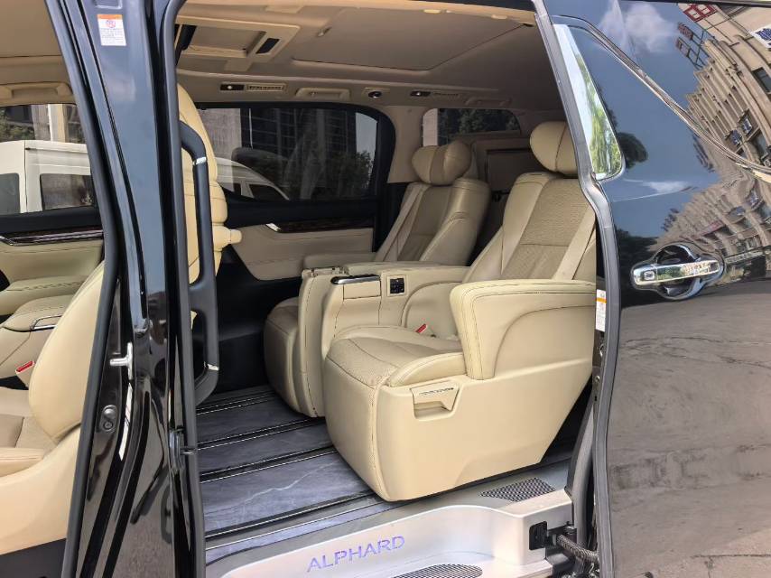 2021 Toyota Alphard 2.5L CVT Hybrid Luxury Edition -CG1697838