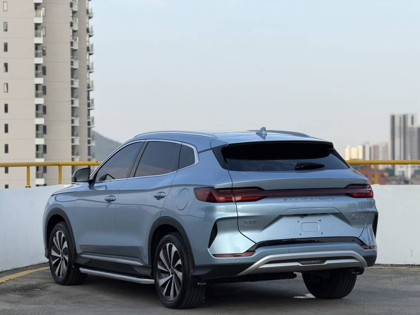 2023 BYD Song PLUS New Energy Electric EV Champion Edition 605km Flagship PLUS -CG1697862