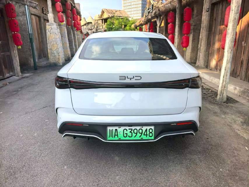 2024 Seal 06 DM-i 120KM Premium -CG1698661