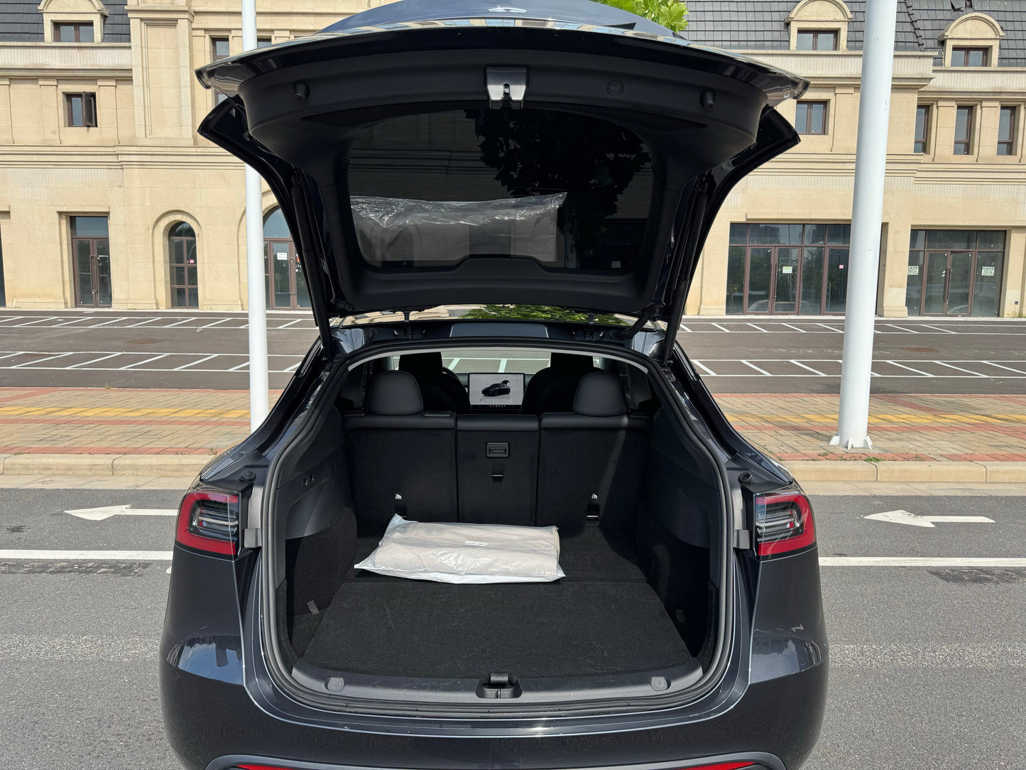 2024 Tesla Model Y Rear-Wheel Drive -CG1699156