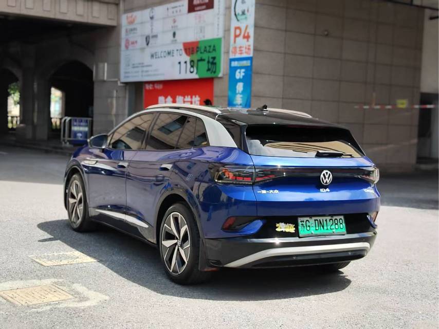 2024 Volkswagen ID.4 CROZZ PRO -CG1699358