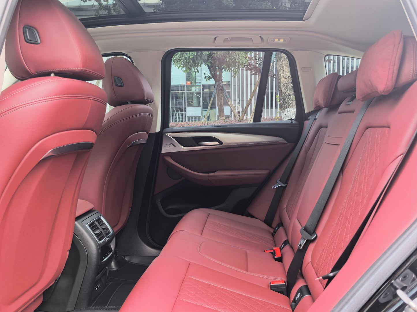 2024 BMW iX3 Leading Edition -CG1699395