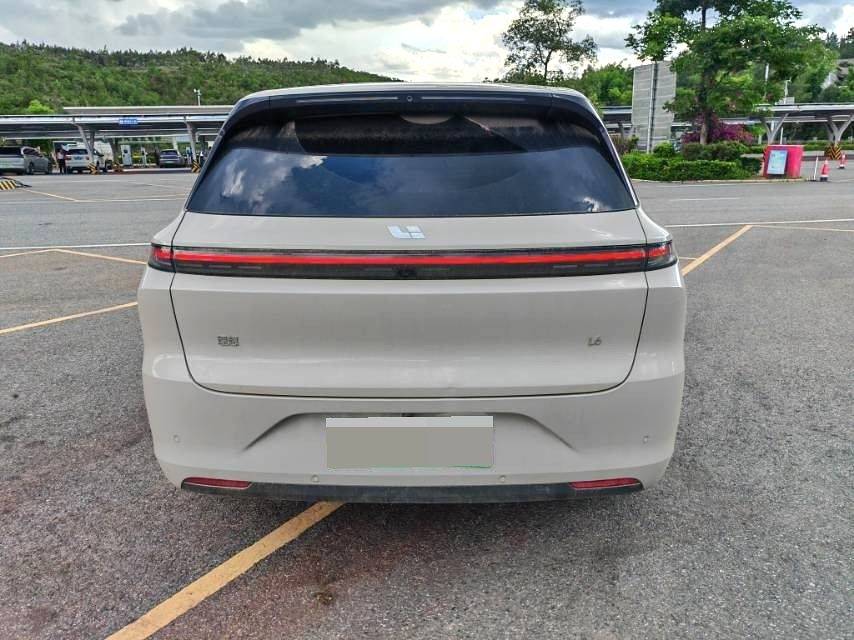2024 Li L6 High Trim -CG1700524