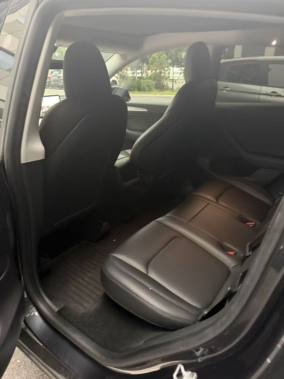 2024 Tesla Model Y Rear-Wheel Drive -CG1700582