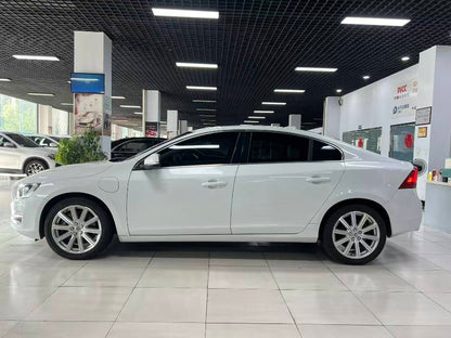 2019 Volvo S60 2.0T Automatic T6 Plug-in Hybrid eDrive Edition Euro VI (China 6) -CG1700682