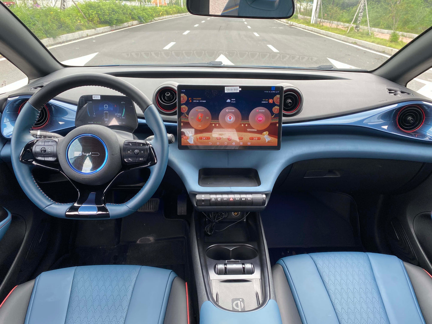 2021 BYD Dolphin Electric 405km Fashion Version -CG1700732