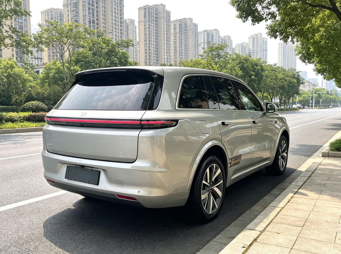 2023 Li Auto L8 1.5T Range Extender L8 Pro -CG1700800
