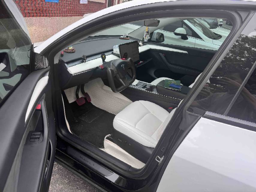 2022 Tesla Model Y Electric Rear-Wheel Drive -CG1700842