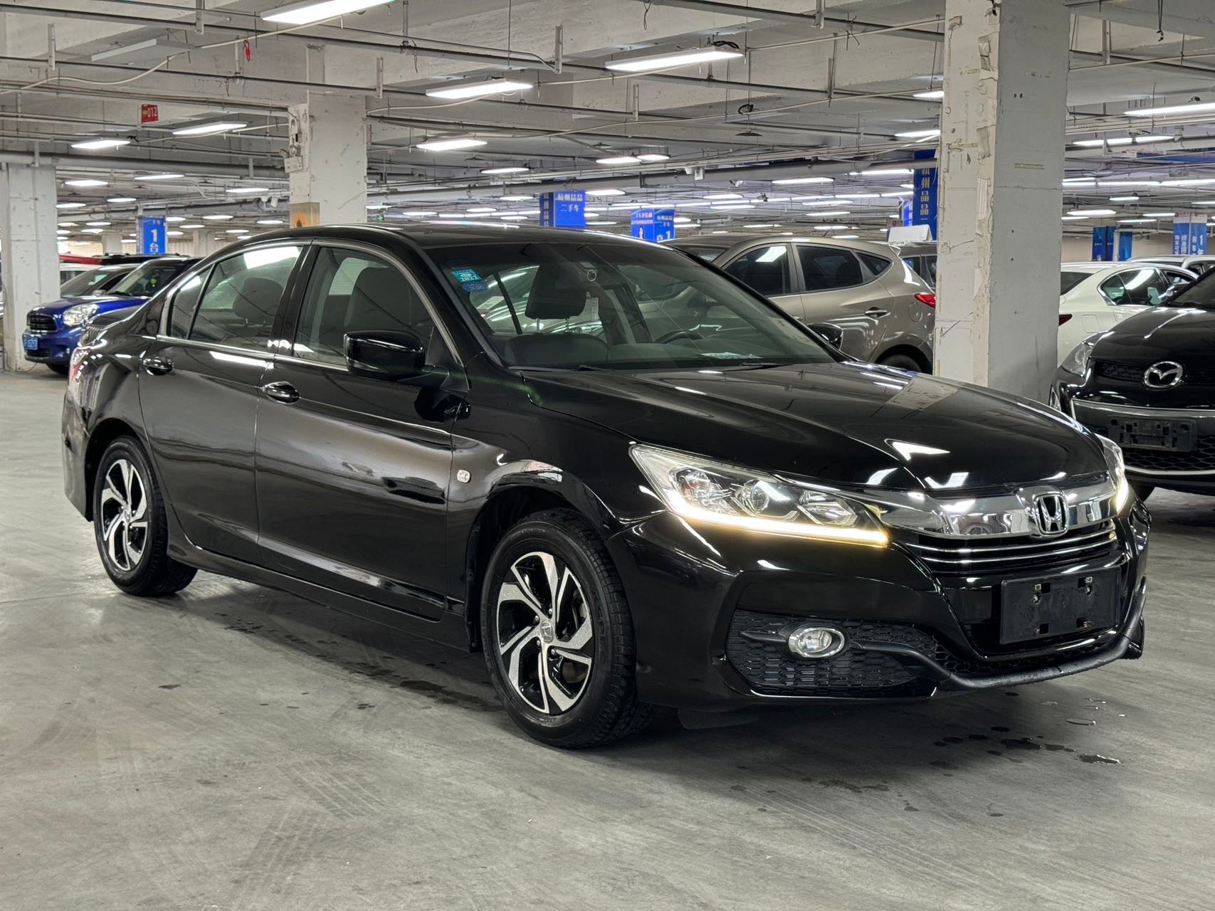 2016 Honda Accord 2.0L CVT Comfort -CG1701613