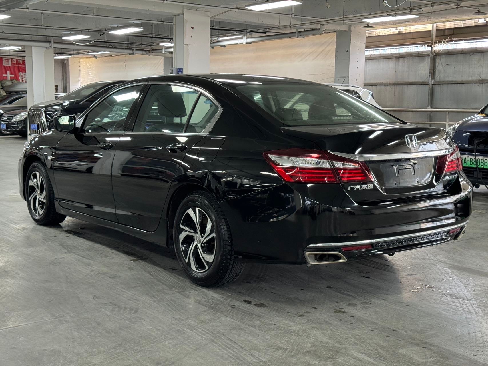 2016 Honda Accord 2.0L CVT Comfort -CG1701613