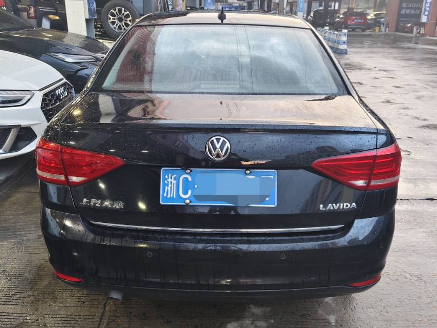 2017 Volkswagen Lavida 1.6L Automatic Comfort Edition -CG1701470