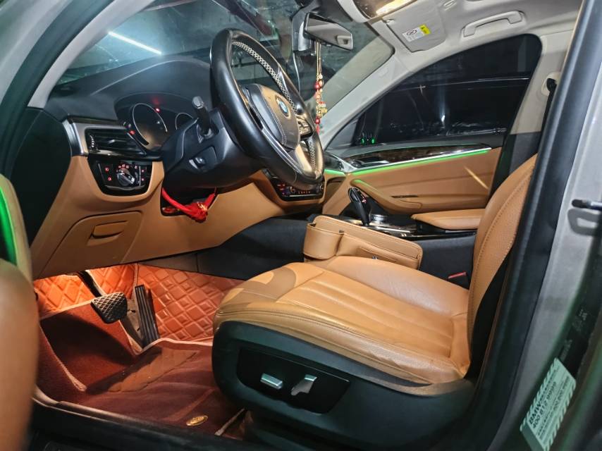 2018 BMW 5 Series 2.0T Automatic 528Li Launch Special Edition -CG1701518
