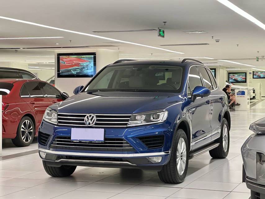 2017 Volkswagen Touareg 3.0T Automatic TSI Terrain Tech -CG1701525
