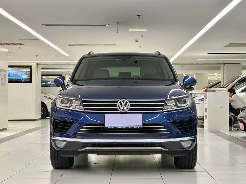 2017 Volkswagen Touareg 3.0T Automatic TSI Terrain Tech -CG1701525
