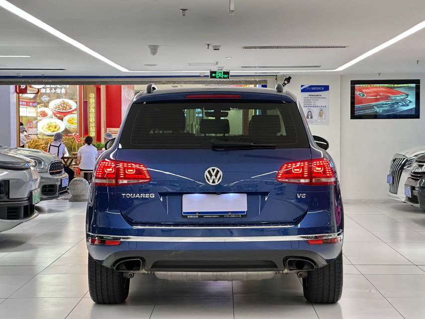 2017 Volkswagen Touareg 3.0T Automatic TSI Terrain Tech -CG1701525