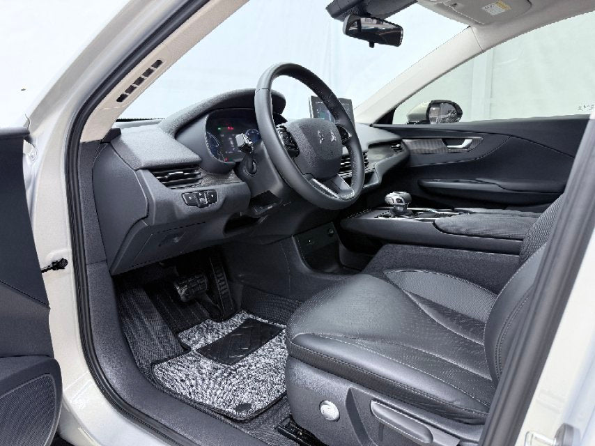 2022 Hongqi E-QM5 Electric Charging Lexiang 5-Seater -CG1702318