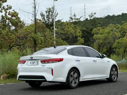 2018 Kia K5 New Energy 2.0L Zhixiang Edition -CG1702420