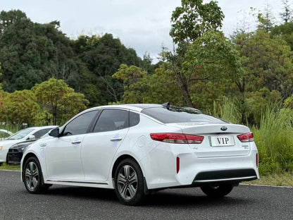 2018 Kia K5 New Energy 2.0L Zhixiang Edition -CG1702420