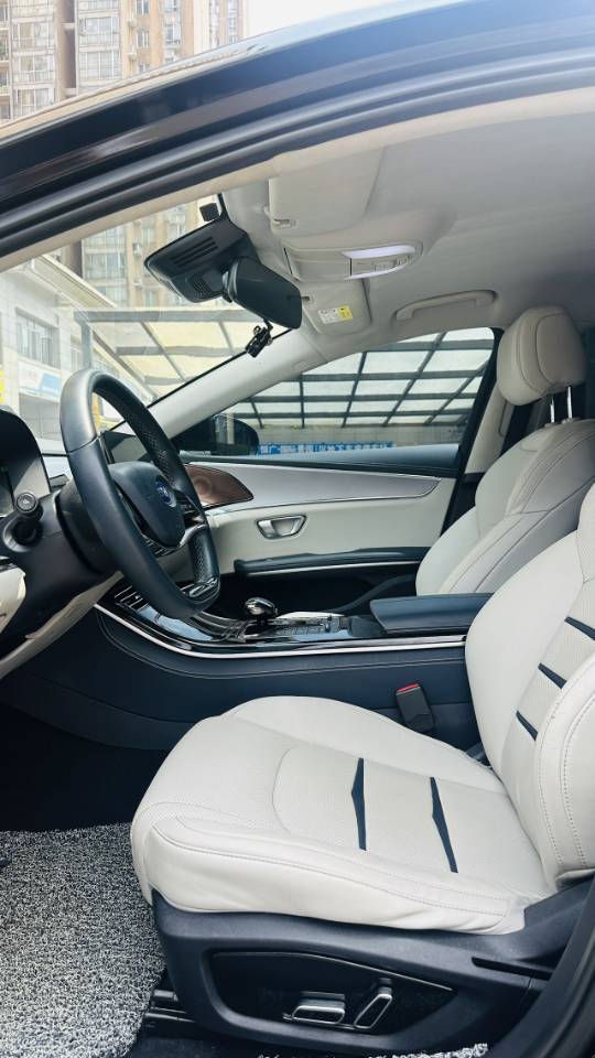 2021 BYD e9 Electric Business Edition -CG1702537