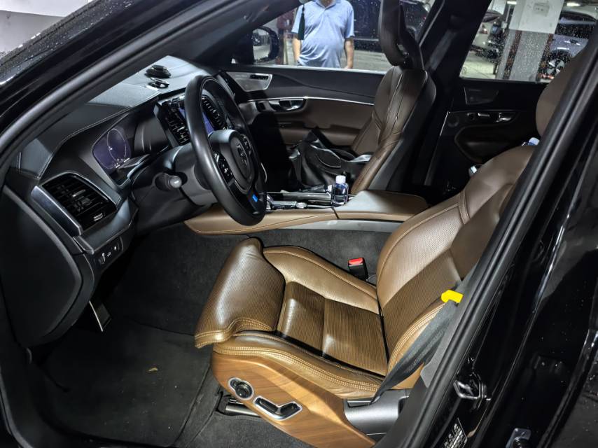 2021 Volvo XC90 Recharge T8 2.0T Automatic ZhiZun Luxury Edition -CG1702542