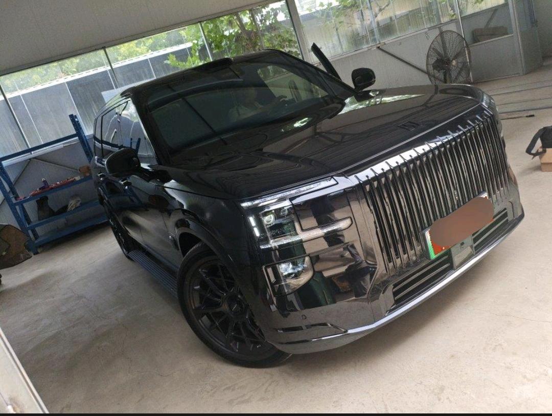 2025 Zeekr 9X 70kWh Midnight Edition -CG1702550