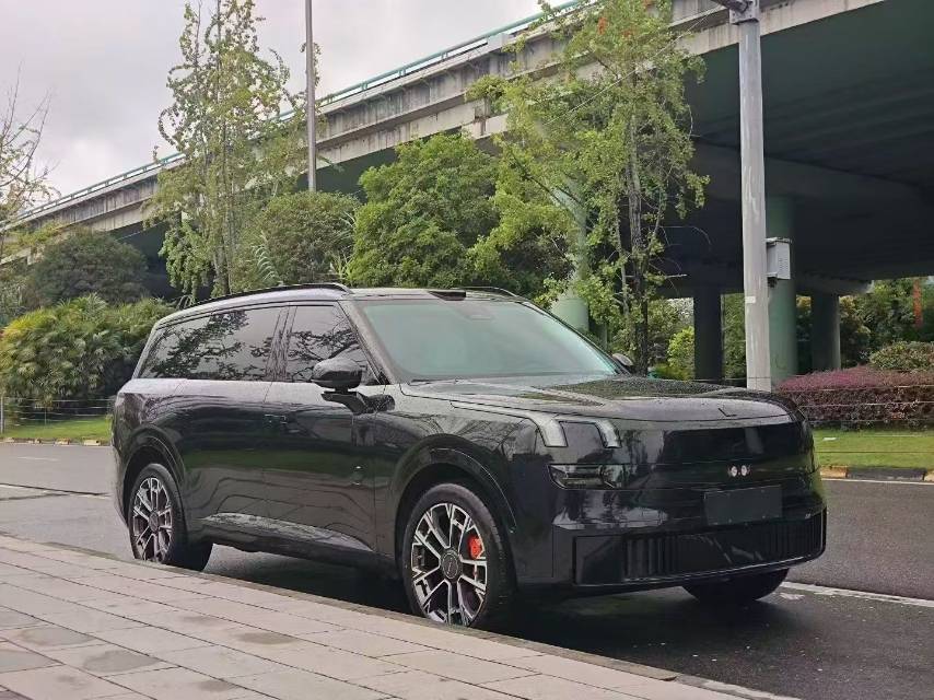 2025 Lynk & Co 900 2.0T Ultra -CG1702557