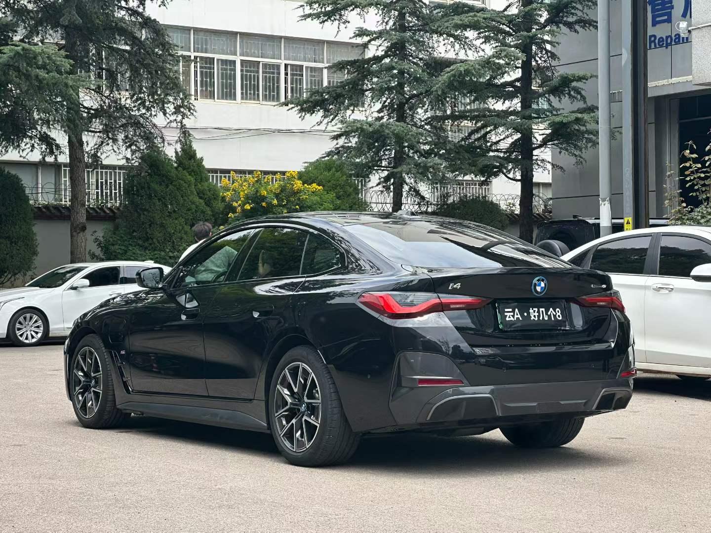2022 BMW i4 Electric eDrive40 -CG1702577