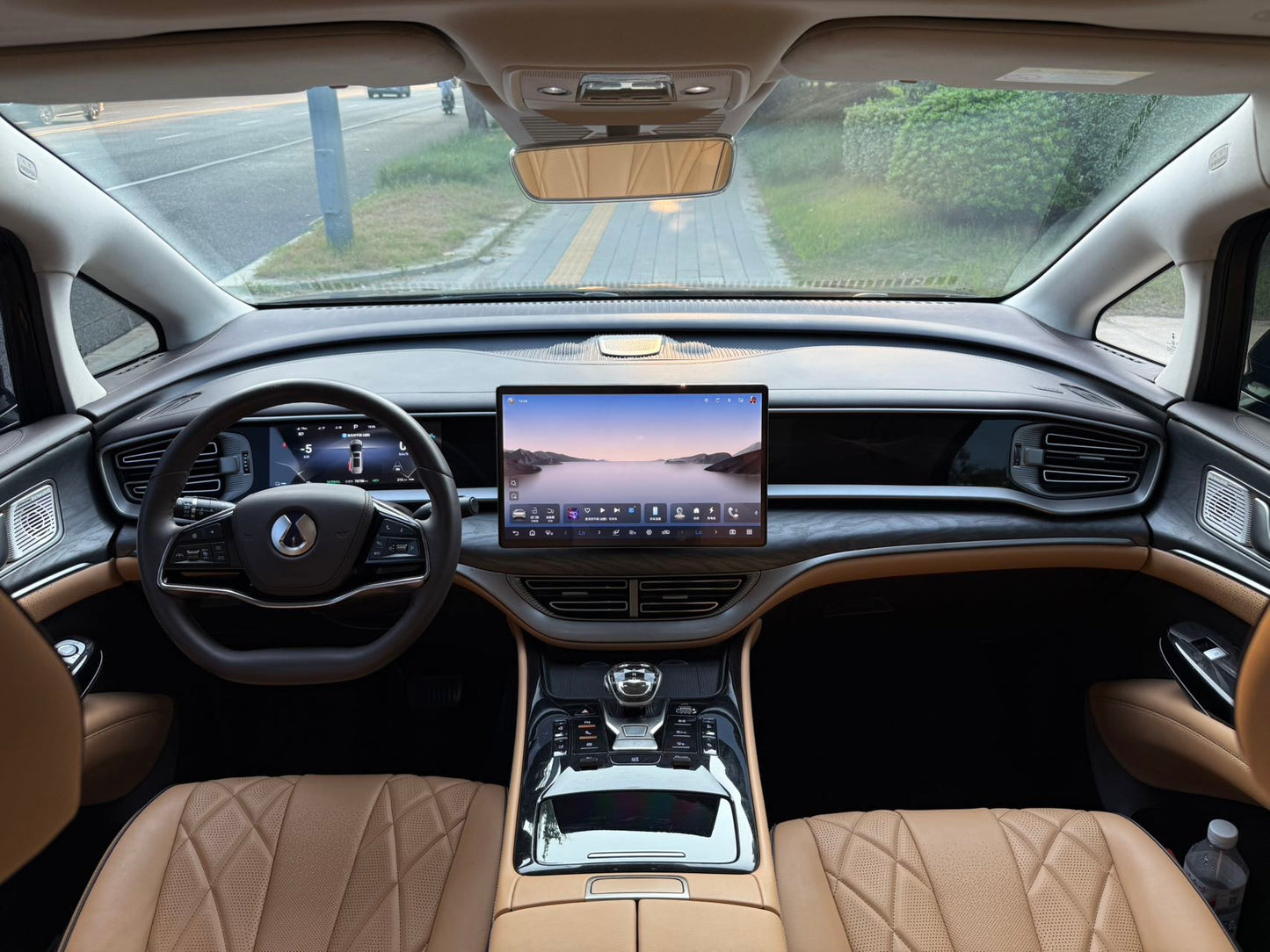 2024 Denza D9 DM-i 970 Luxury -CG1702703