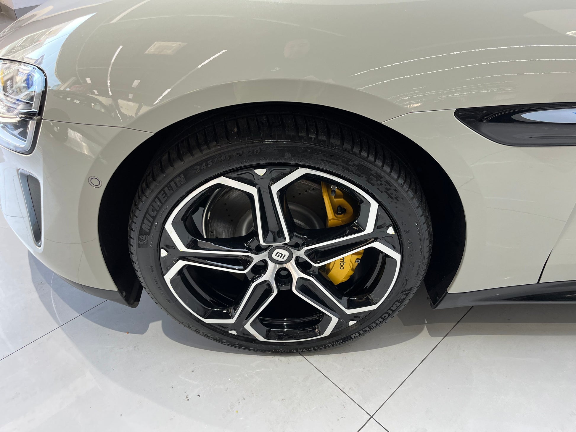 2024 Xiaomi SU7 830km Rear-Wheel Drive Ultra Long Range Advanced Intelligent Driving Pro -CG1702780