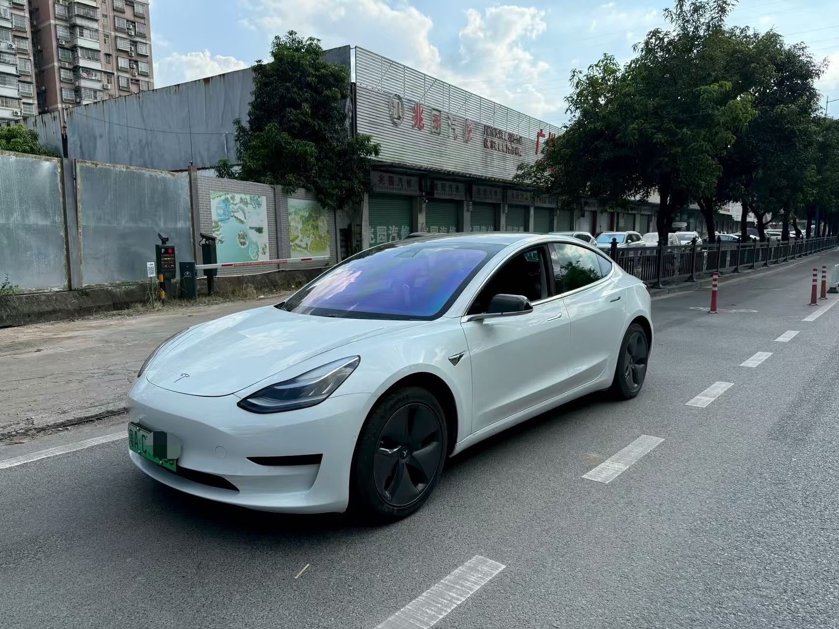 2019 Tesla Model 3 (Import) Electric Long Range Rear-Wheel Drive -CG1702827