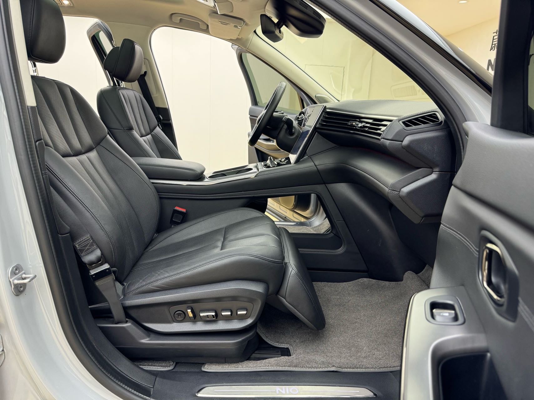 2020 NIO ES8 Electric Base Edition 70kWh 6-Seater -CG1703255