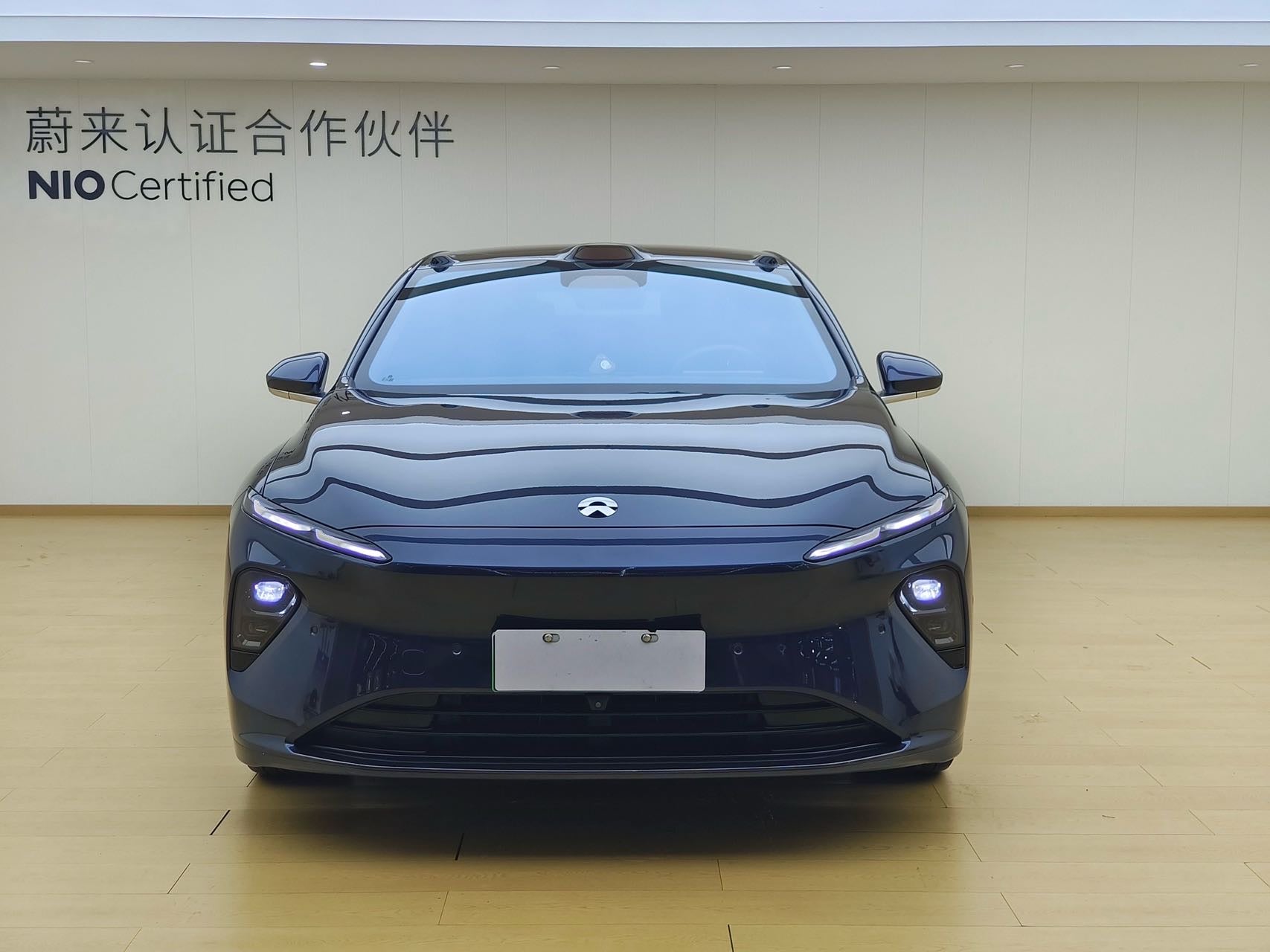 2024 Nio ET7 75kWh Executive Edition -CG1703367